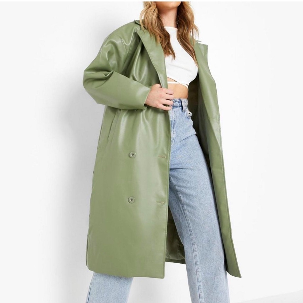 Boohoo Women's faux leather Trench Coat size 4 NWT